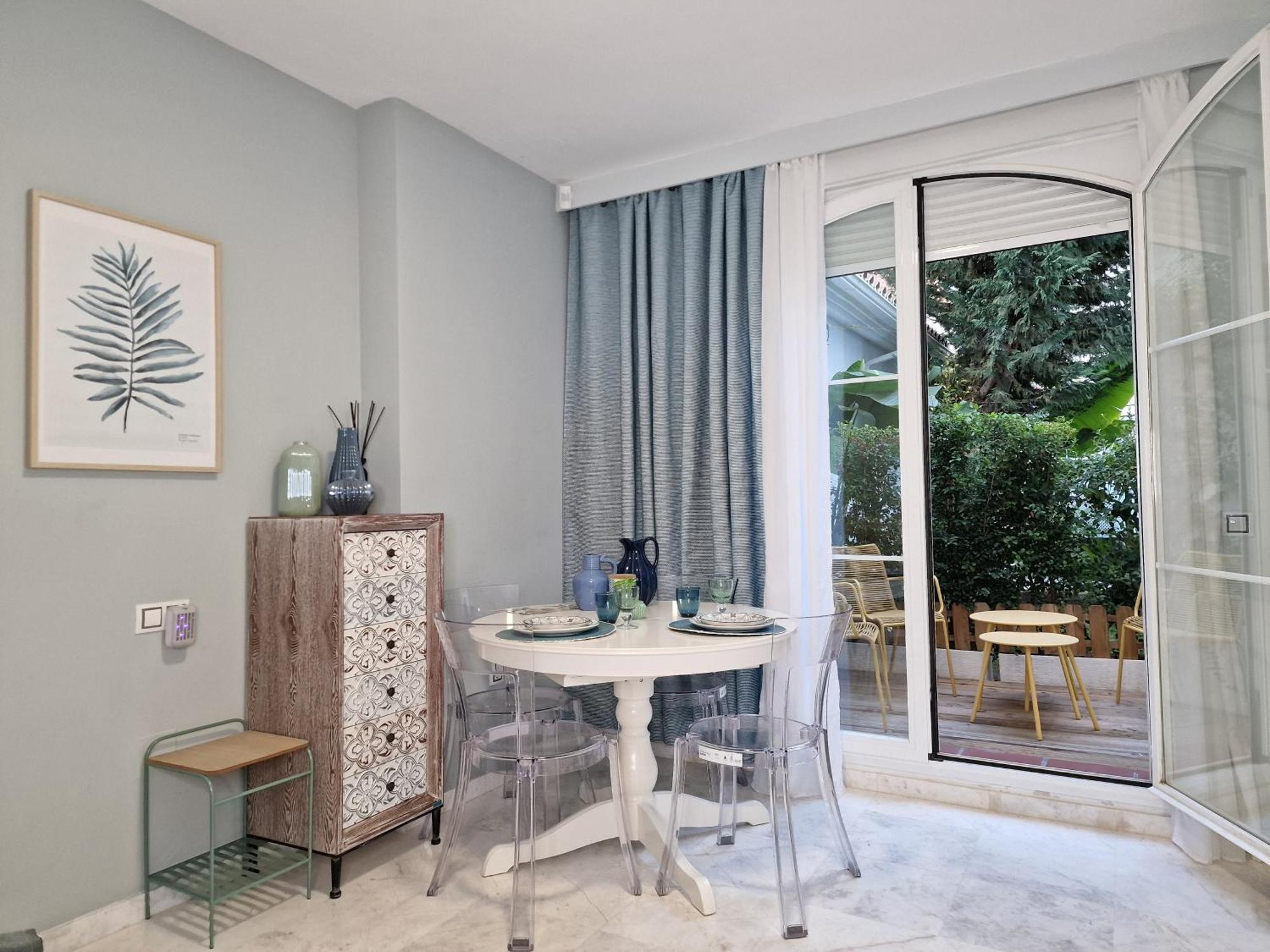 Sun & Palms - Cozy Flat In Quiet Neighbourhood With A Great Pool Area Daire Málaga Dış mekan fotoğraf