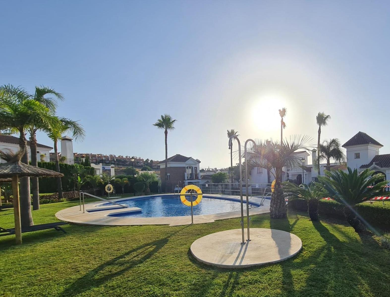 Sun & Palms - Cozy Flat In Quiet Neighbourhood With A Great Pool Area Daire Málaga Dış mekan fotoğraf