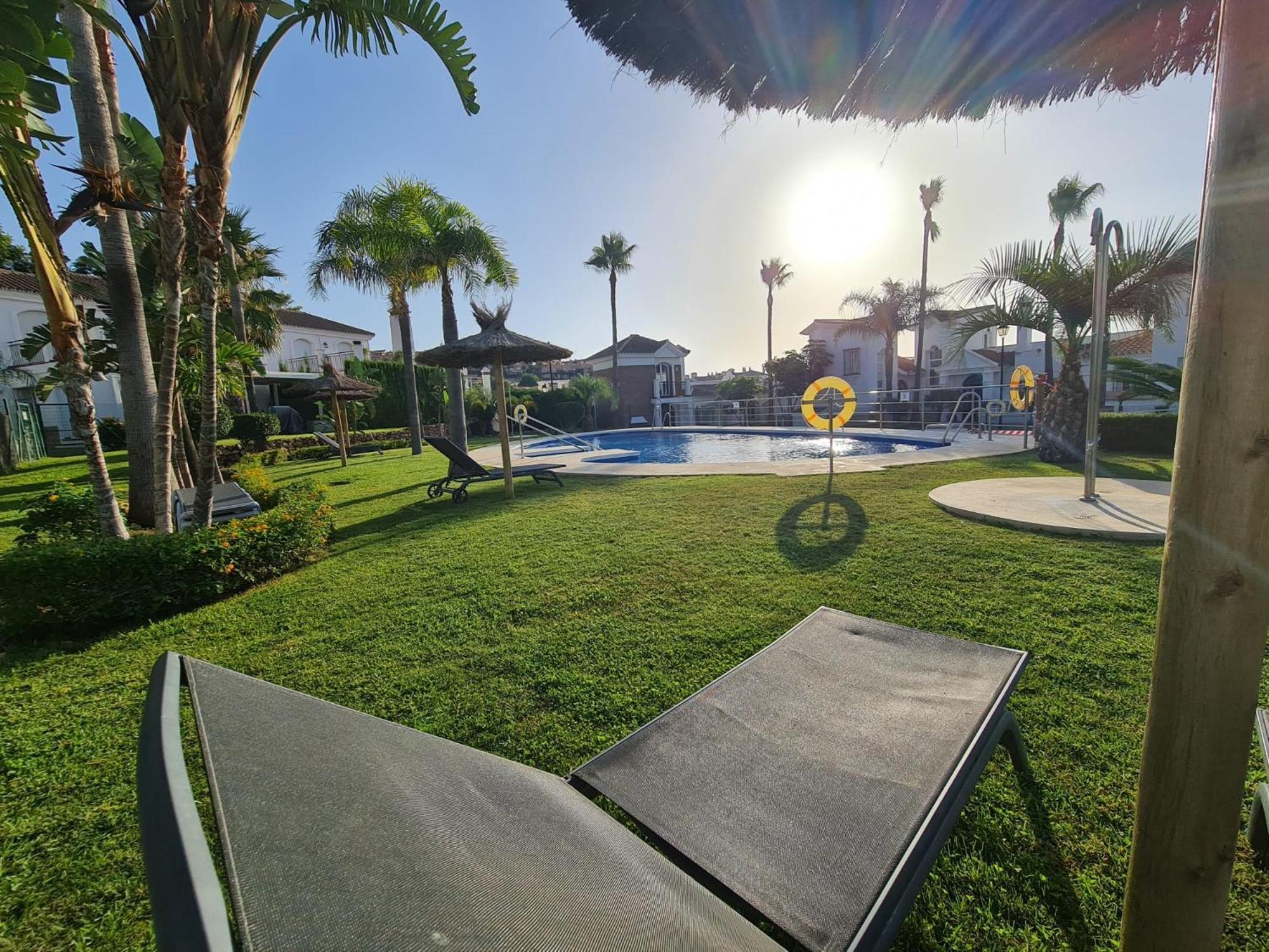 Sun & Palms - Cozy Flat In Quiet Neighbourhood With A Great Pool Area Daire Málaga Dış mekan fotoğraf