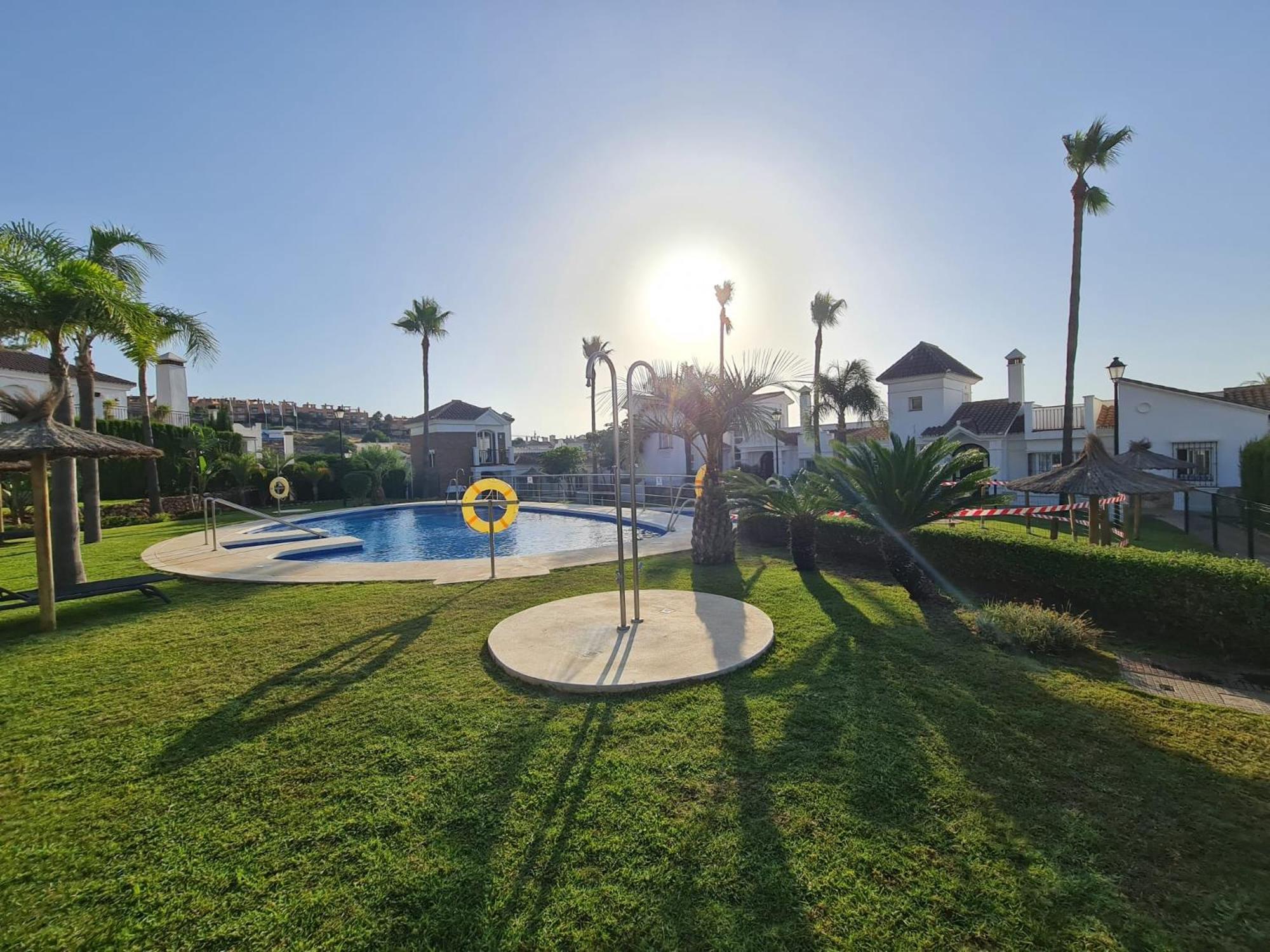 Sun & Palms - Cozy Flat In Quiet Neighbourhood With A Great Pool Area Daire Málaga Dış mekan fotoğraf