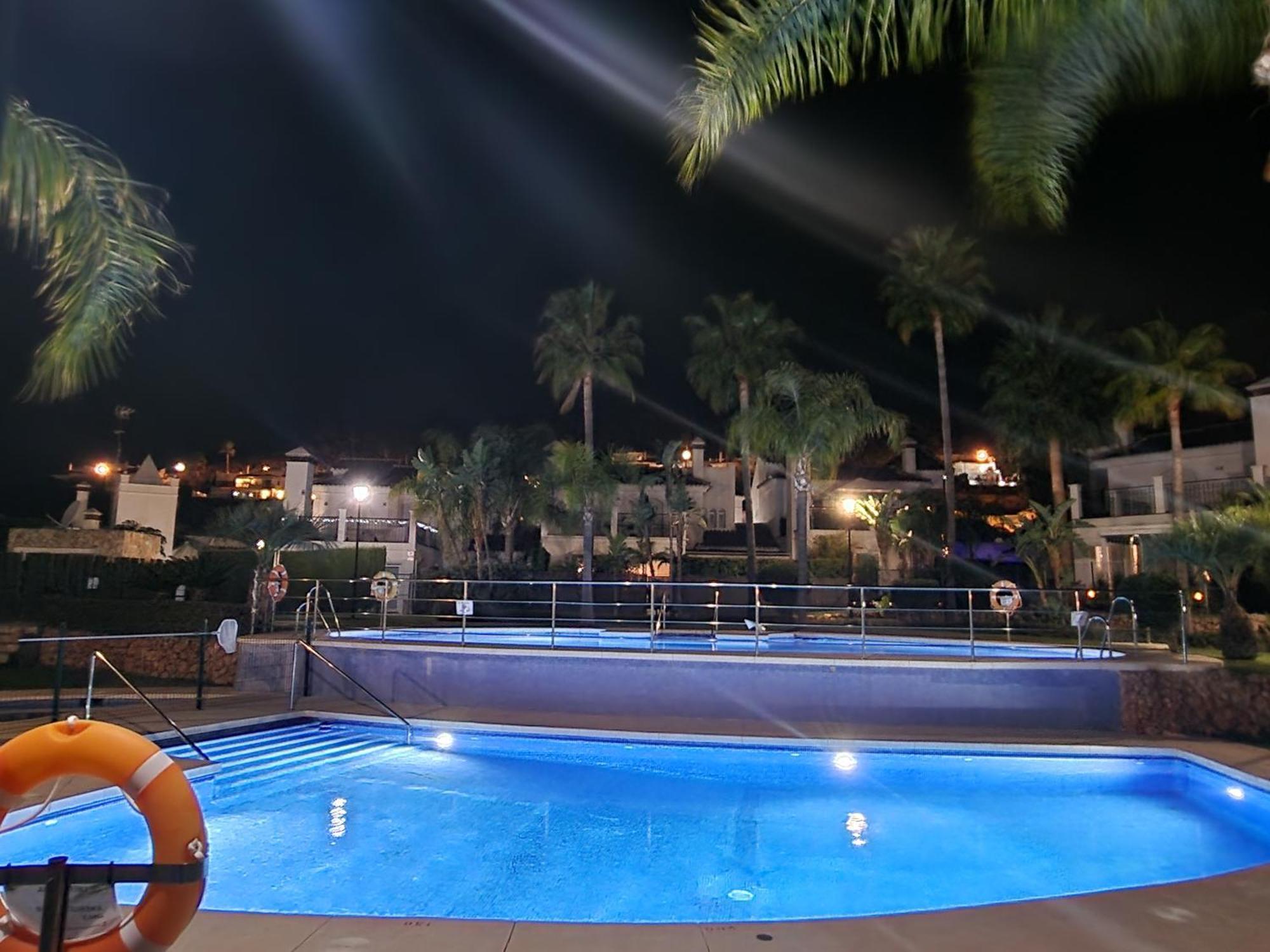 Sun & Palms - Cozy Flat In Quiet Neighbourhood With A Great Pool Area Daire Málaga Dış mekan fotoğraf