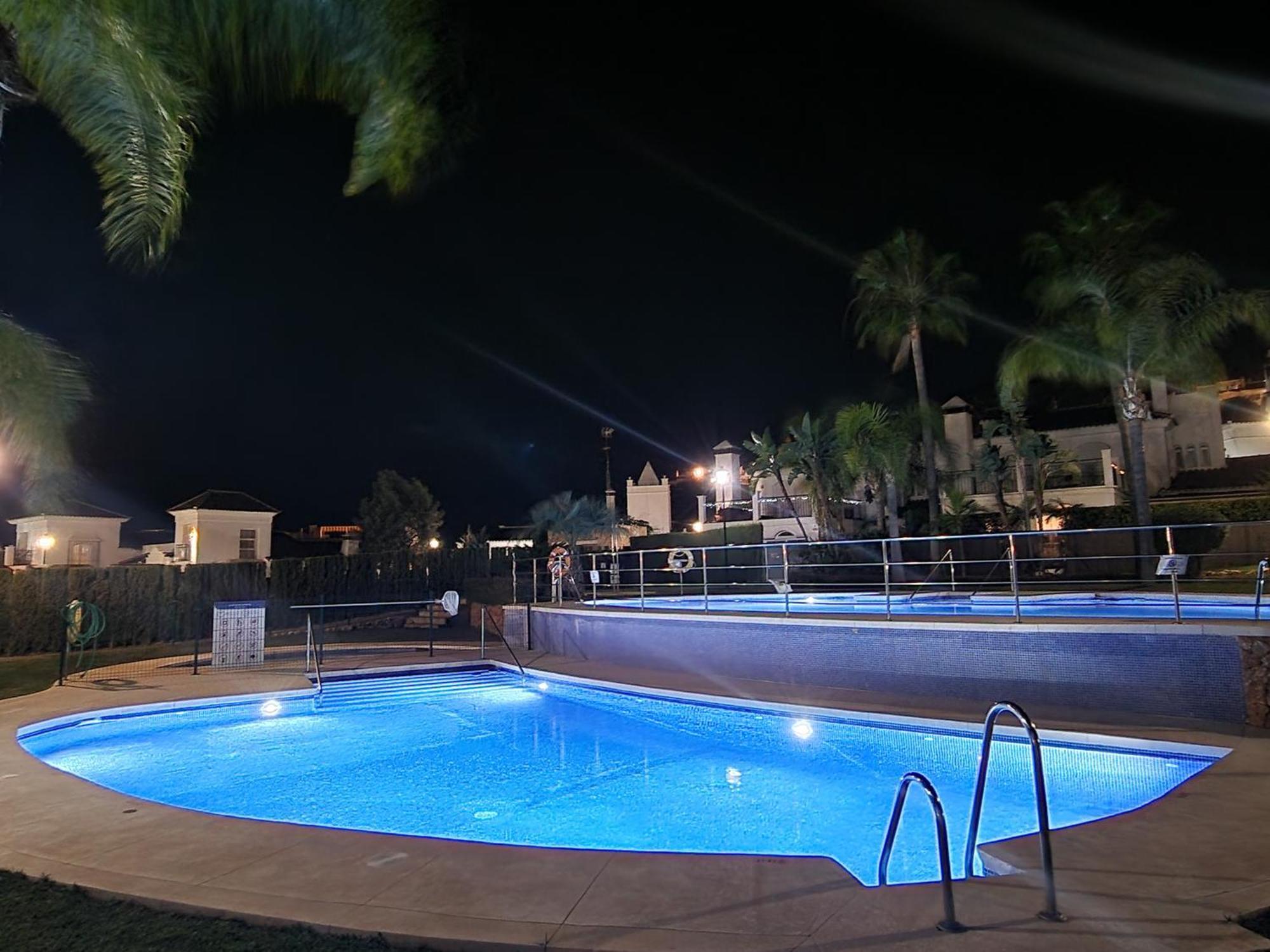 Sun & Palms - Cozy Flat In Quiet Neighbourhood With A Great Pool Area Daire Málaga Dış mekan fotoğraf